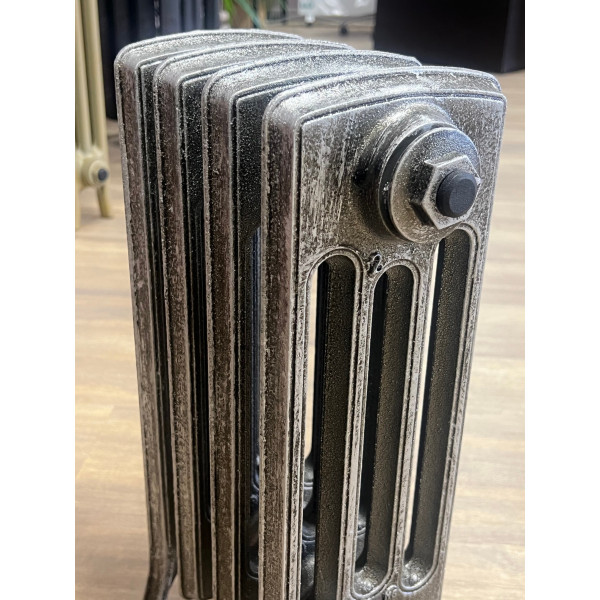Радиатор чугунный Derby M4/320, 4 секции, состаренное серебро, RETROstyle RS-D М 4/320-4s ЛИКВИДАЦИЯ